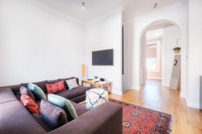 BnBNook - Chic 3BR Steps from St. Pancras & King's Cross